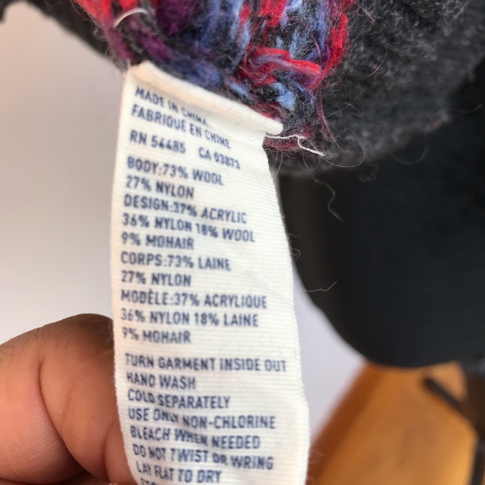 American Eagle sweater top Sz M - Picture 7 of 7